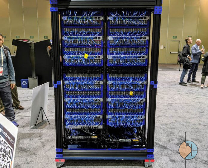 Oracle zaprezentowało superkomputer z 1060 Raspberry Pi